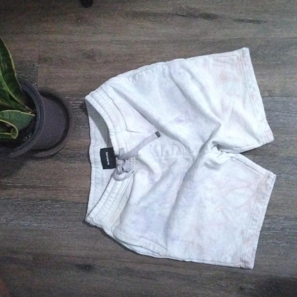 EUC: TALENTLESS (Scott Deistric/Kardashian Brand); TIE-DYE HEAVY WEIGHT SHORTS.